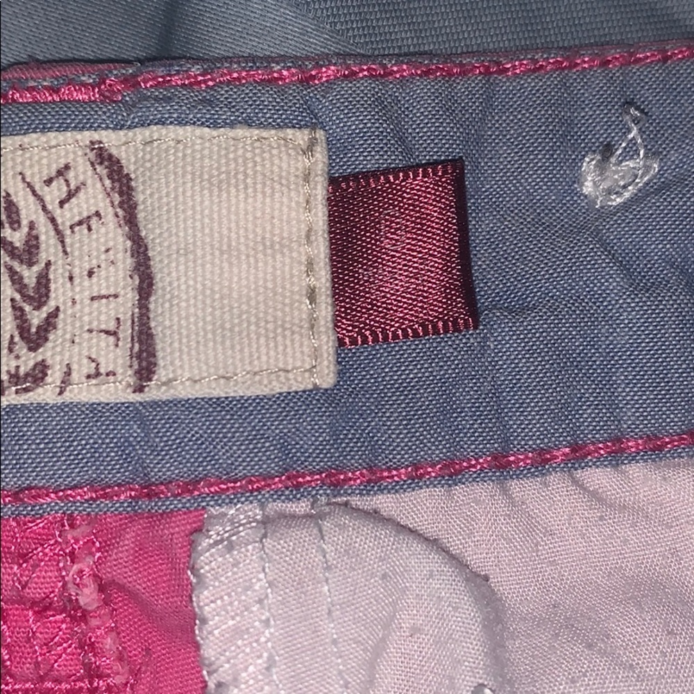 Pink shorts - Picture 3 of 4